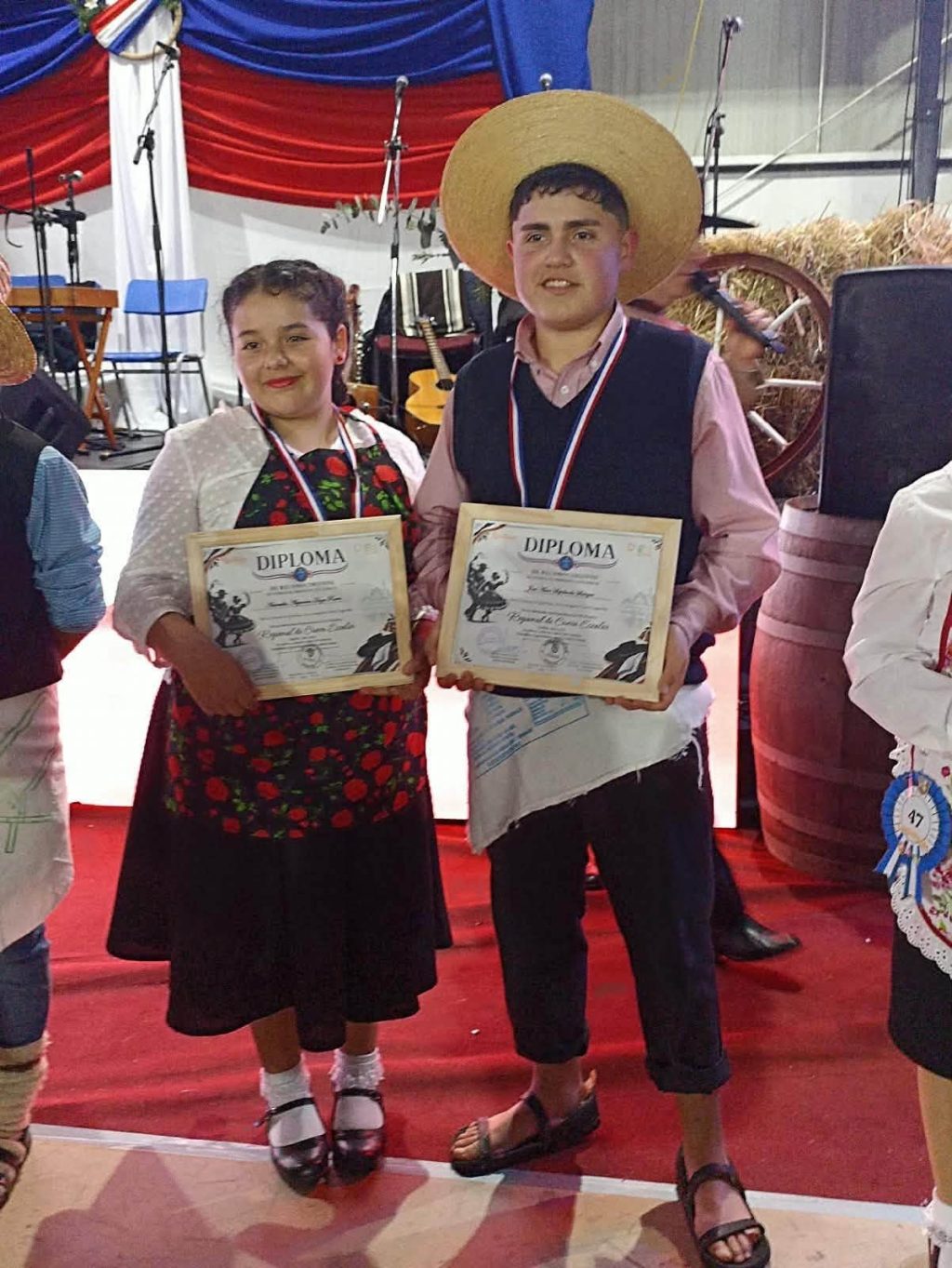 Estudiantes de Quirihue destacan en muestra regional de cueca